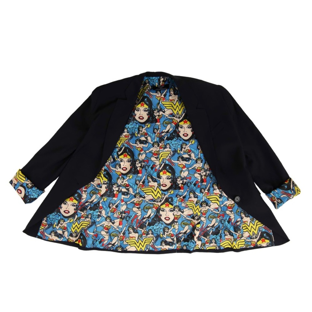 Navy Blazer with Wonder Woman lining. NWT size 2